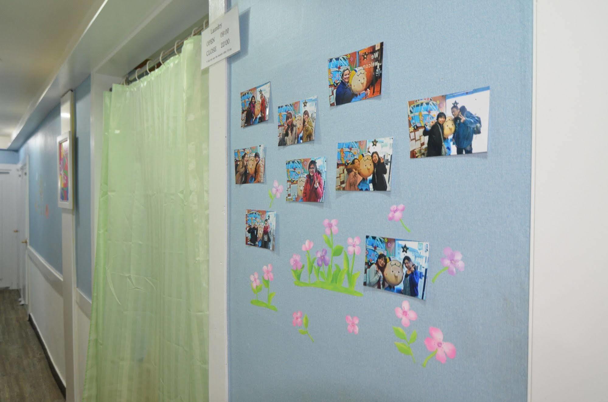 Yakorea Hostel Itaewon Сеул Экстерьер фото